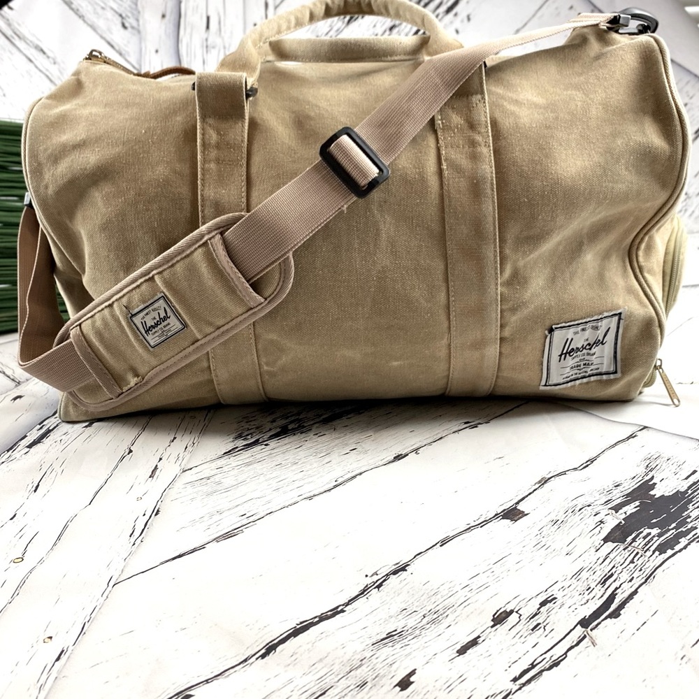 Herschel NOVEL DUFFLE bag